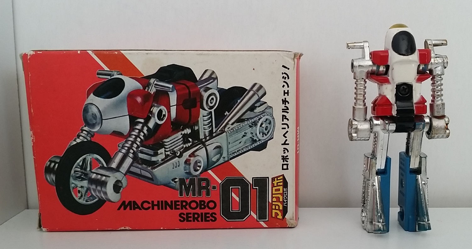 Machine Robo(マシンロボ) MachineRobo MR-01 Bike Robo made in 1982 by Popy in Japan from anime Machine Robo Revenge of Cronos 1988-1989 and Challenge of the Gobots 1983-1987 known as Cy-Kill - box robot back - from anime Machine Robo Revenge of Cronos(Chronos no Gyakushuu マシンロボ クロノスの大逆襲) 1988-1989 and Challenge of the Gobots 1983-1987 La Revanche des Gobots in France